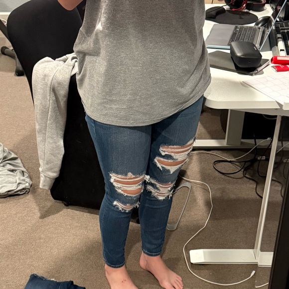 American Eagle super stretch jeans - size 6 - Picture 4 of 5